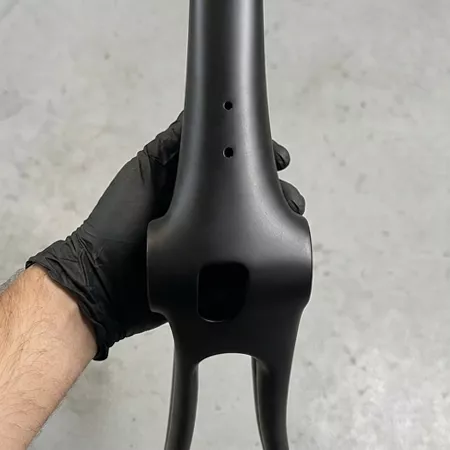 Réparation cadre vélo carbone